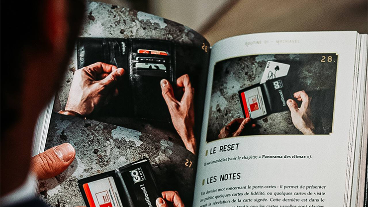 Gold by Guillaume Botta