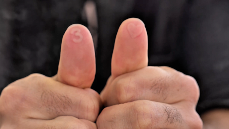 No Pain No Gain by Adrian Vega & Gonzalo Albiñana