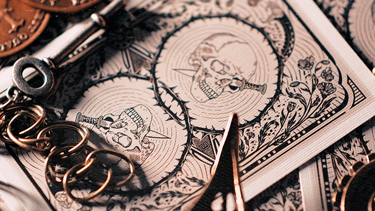 SVNGALI 06: Skull and Dagger Playing Cards